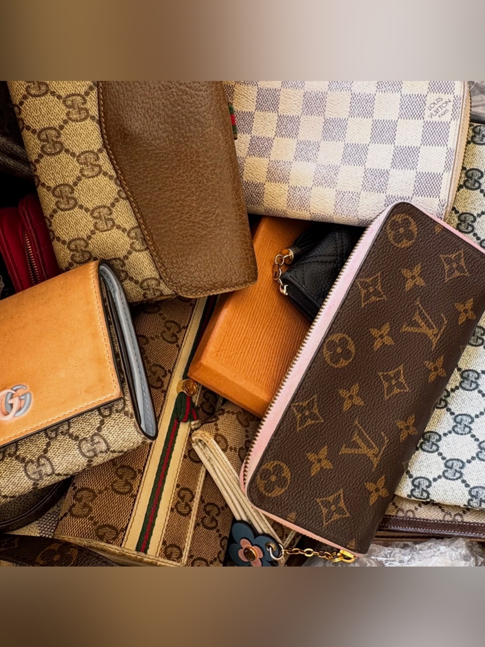 (SOLD) on LIVE - Louis Vuitton Brown Monogram Wallet with Pink Trim